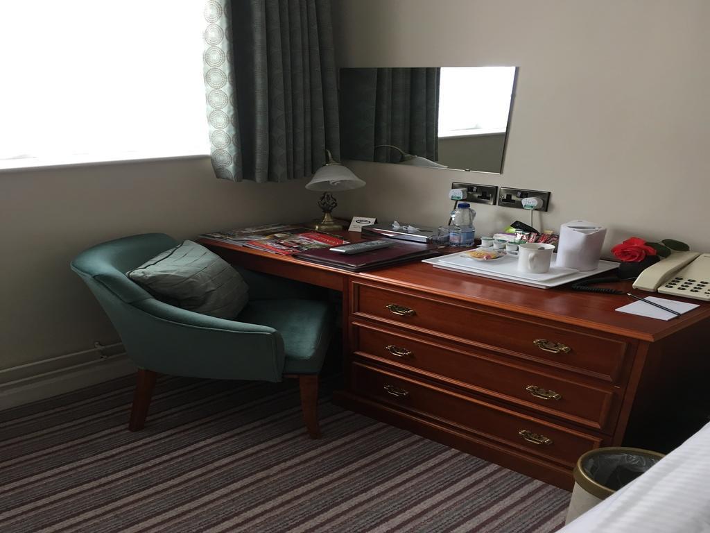 The Wyastone Otel Cheltenham Dış mekan fotoğraf